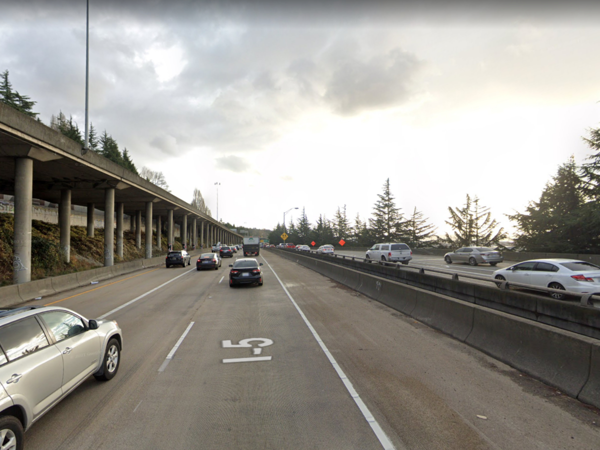 News: Medics respond to accident on I-5 SB near Seattle's SoDo area