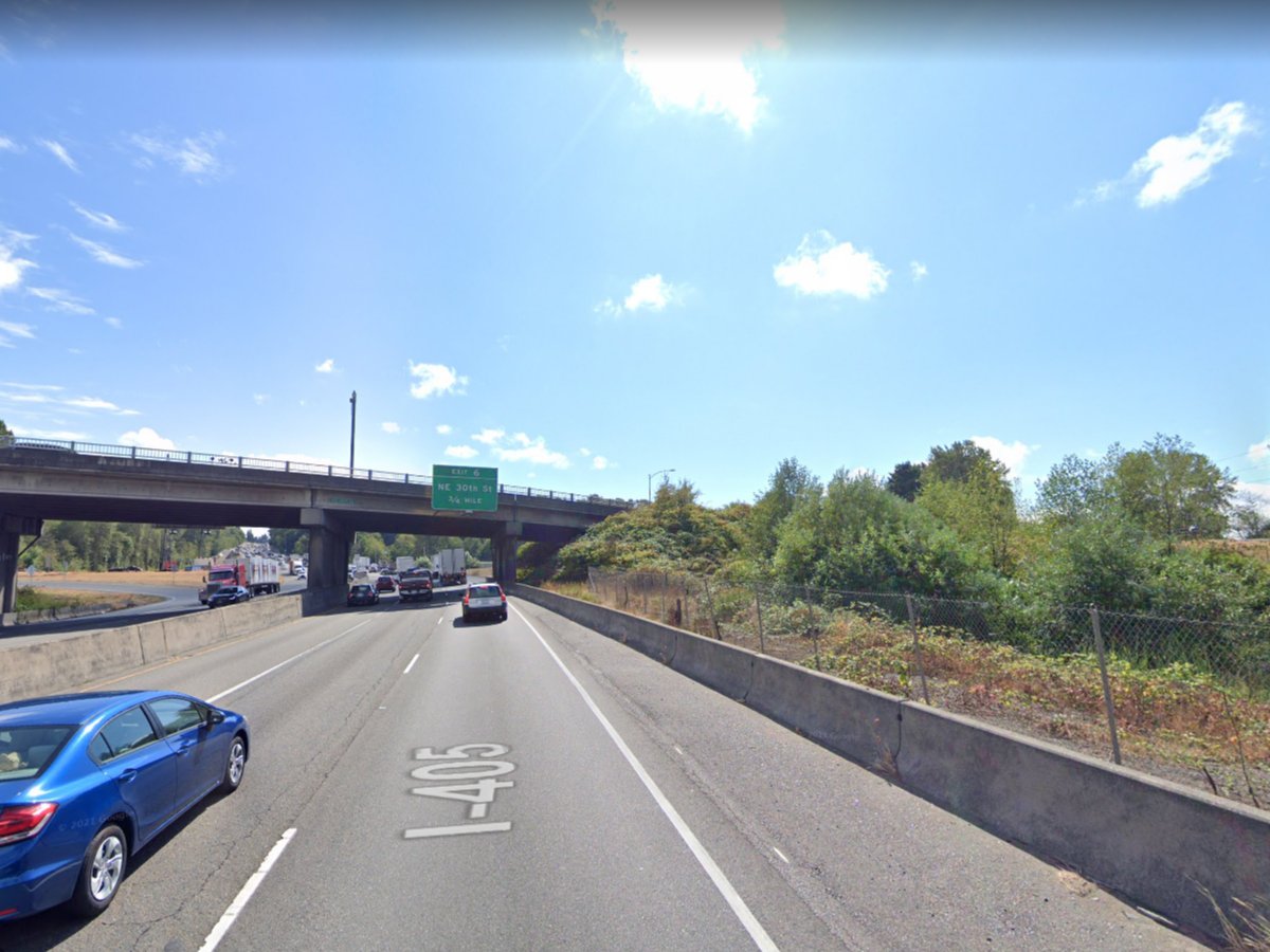 News: Driver dies after solo-car wreck off I-405 in north Renton