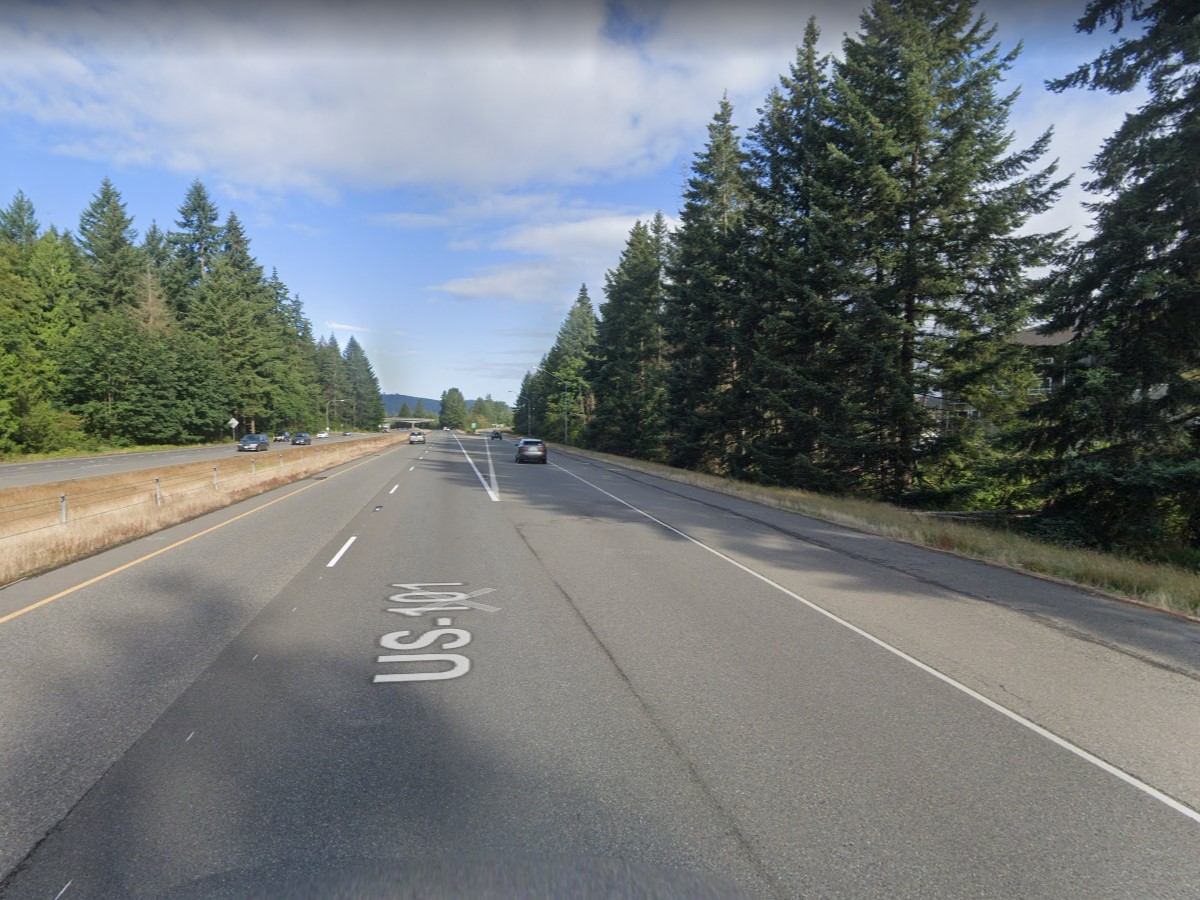 Motorcyclist airlifted after crashing into SUV in west Olympia