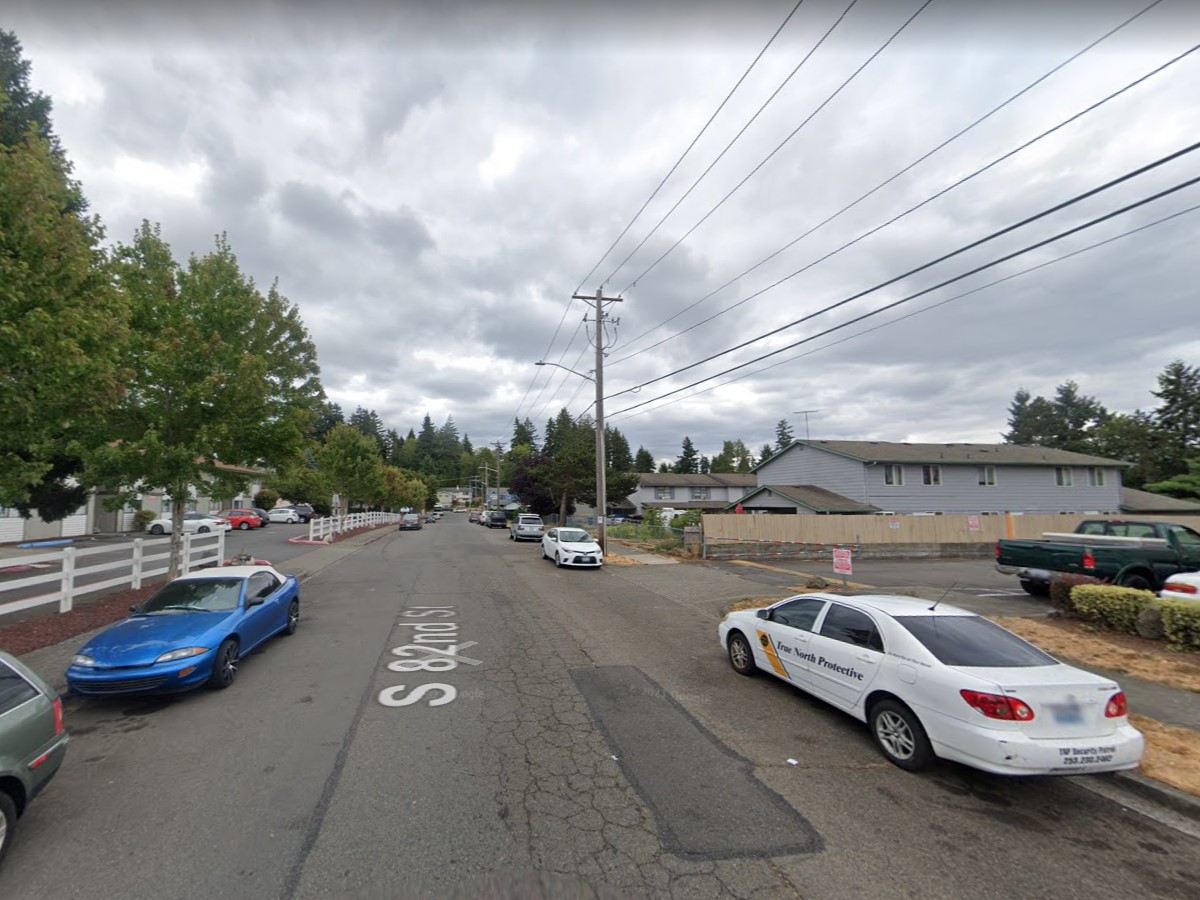 News: 2 evaluated for injuries after driver hits occupied tent in Tacoma