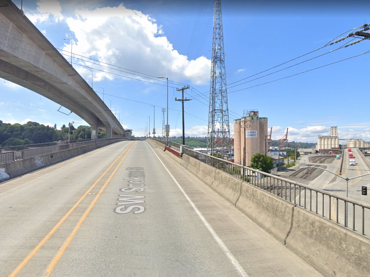 News: Cyclist killed by hit-and-run driver on Spokane St Bridge in West Seattle