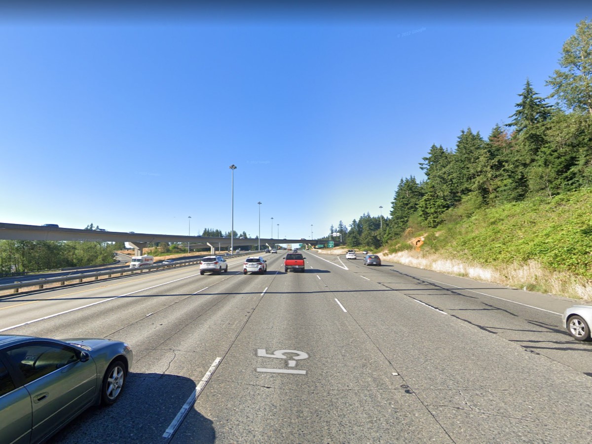 News: Accident closes multiple lanes on I-5 NB near south Federal Way