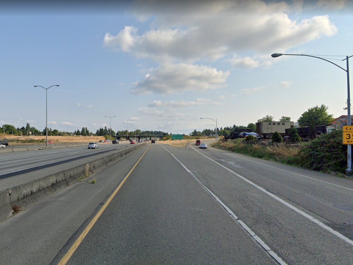 News: Motorcyclist, 2 others seriously hurt in crash on I-5 near south Tacoma