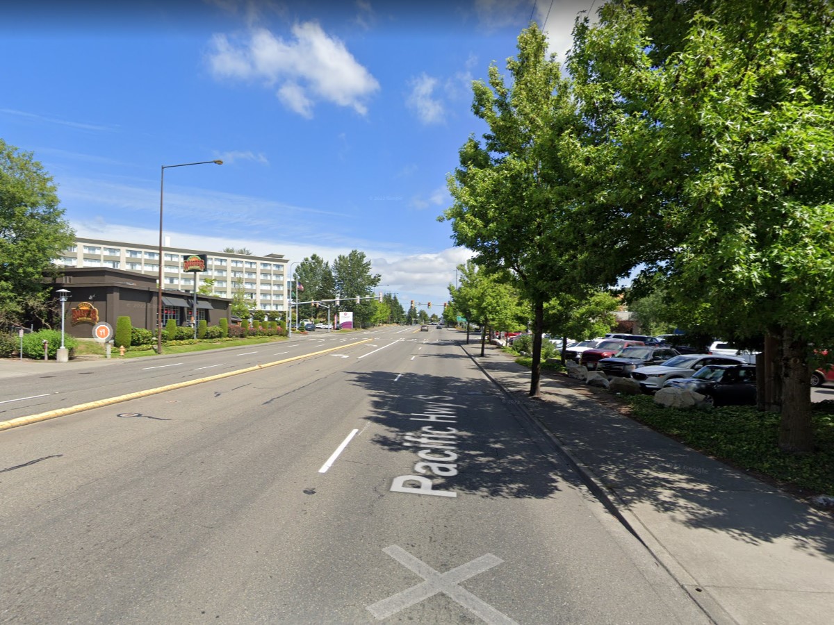 News: Pedestrian hit, seriously hurt by driver on SR-99 in SeaTac
